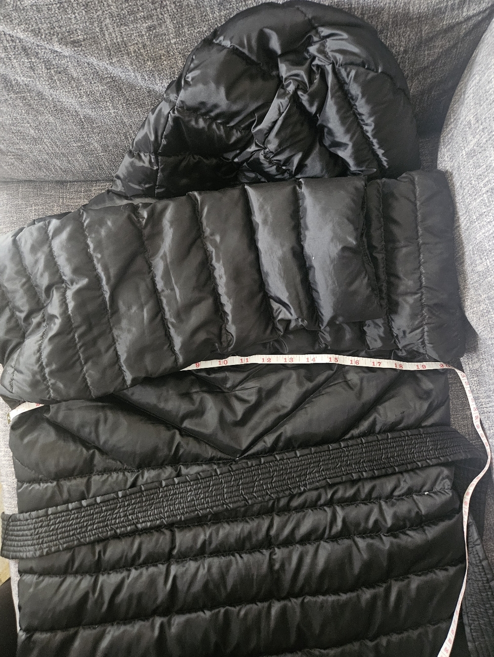 Lightweight Down/Feather Filled Micheal Kors Oversized Black Puffer Long Jacket. - Picture 11 of 16